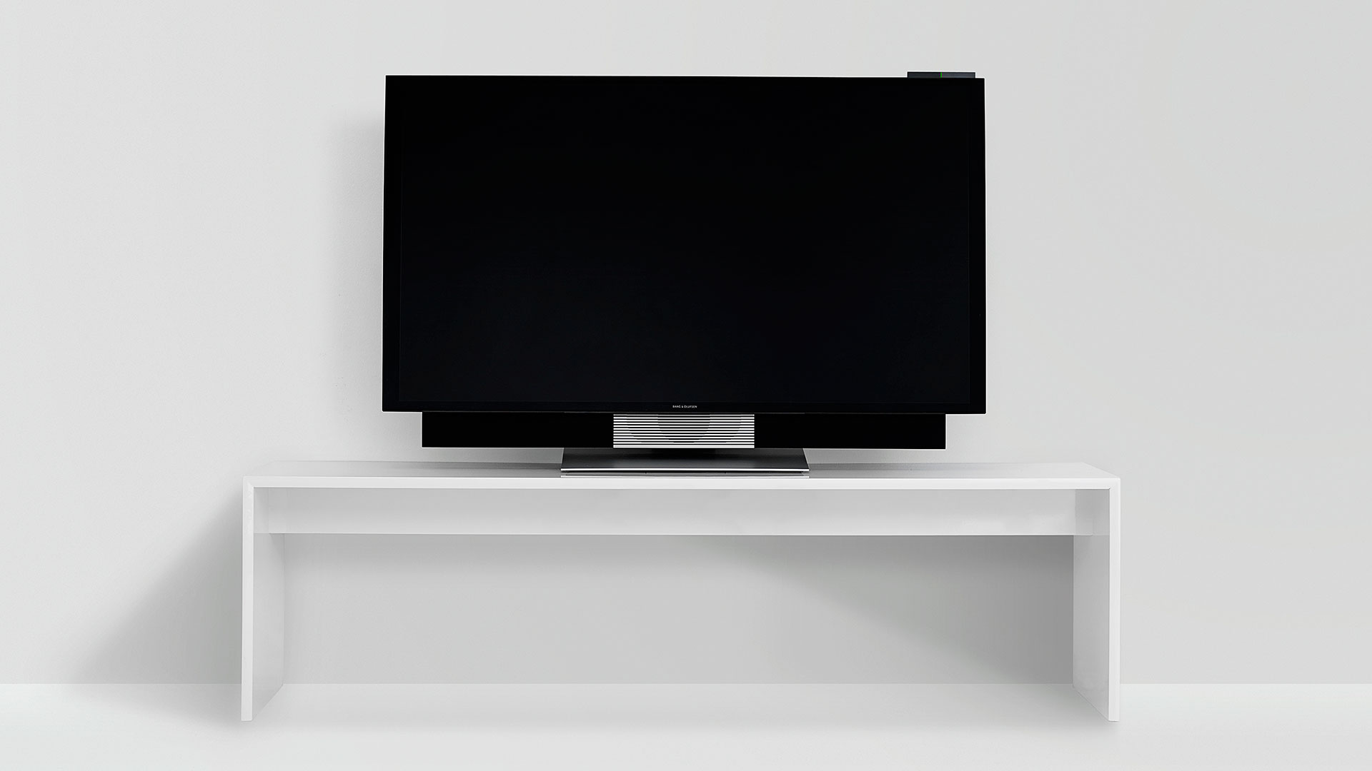 BO_BeoVision_Avant55-2