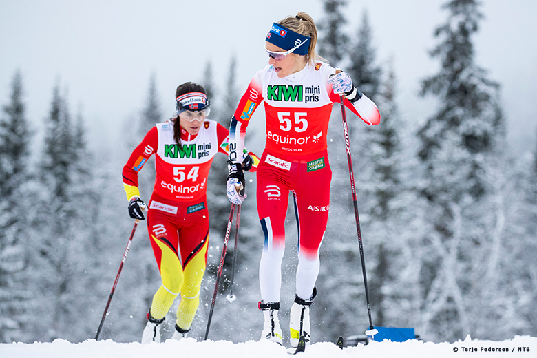 Heidi Weng og Therese Johaug under Beitosprinten 2020